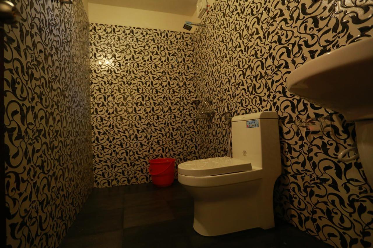 Marari John'S Beach Appartement Mararikulam Buitenkant foto