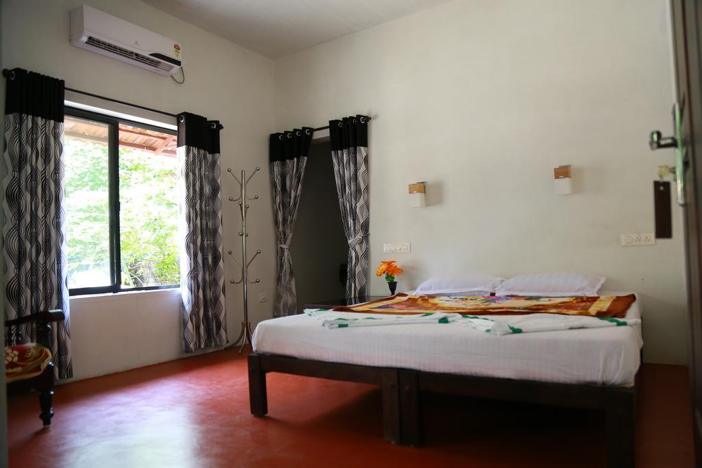 Marari John'S Beach Appartement Mararikulam Buitenkant foto