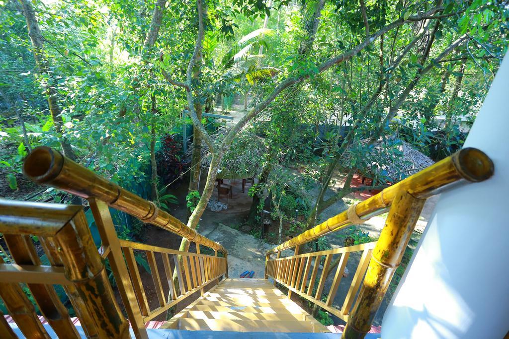 Marari John'S Beach Appartement Mararikulam Buitenkant foto